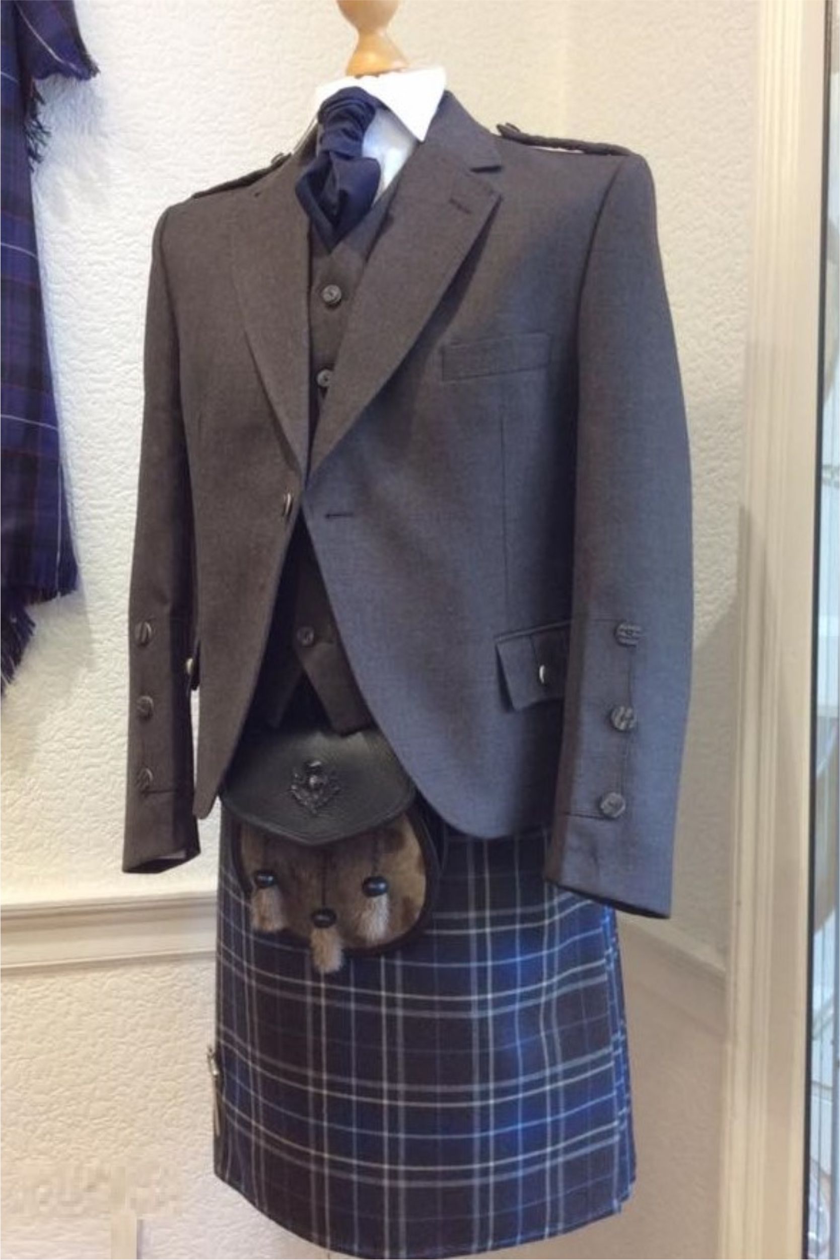 Brown Contemporary Argyle