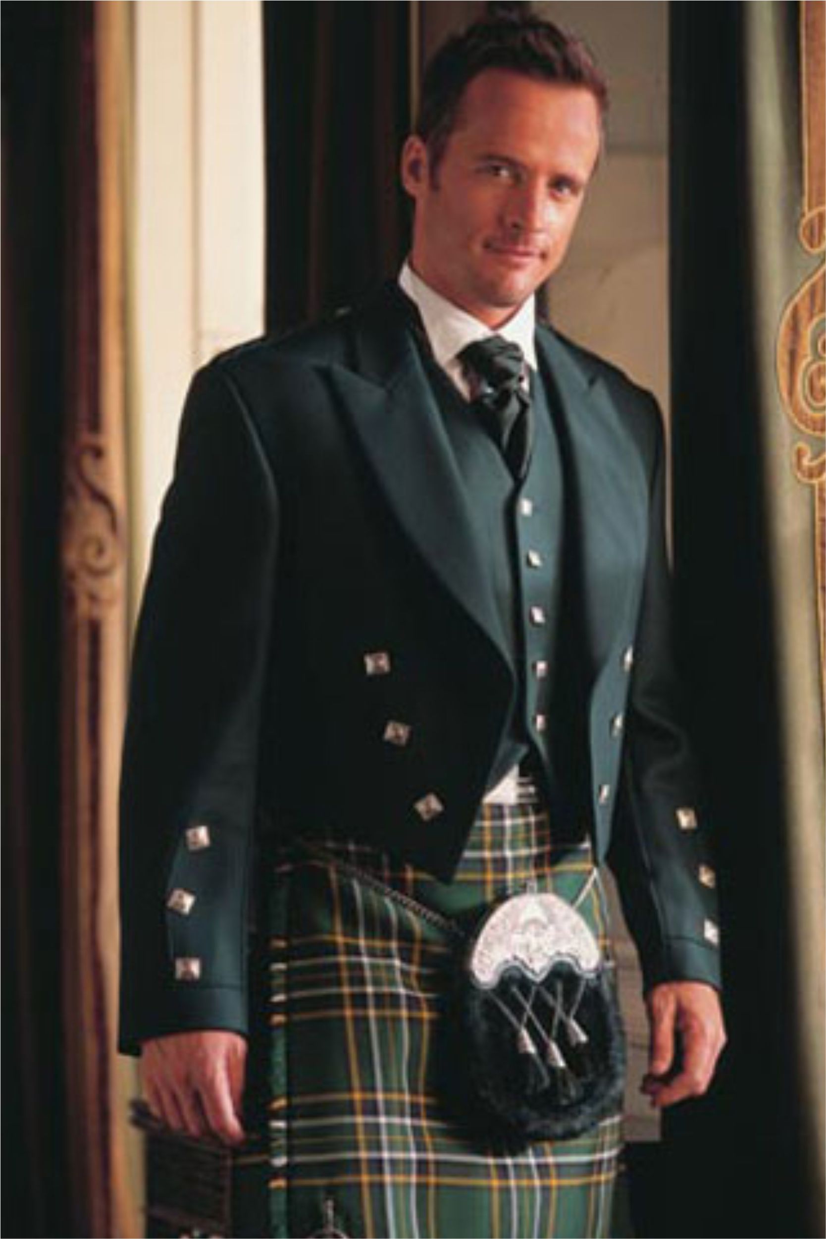 Deluxe Green Prince Charlie